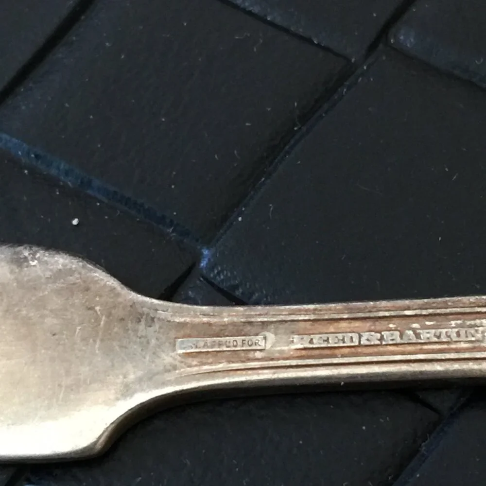 Vintage Reed & Barton Stainless Steel Butter Knife  Palladin Pattern